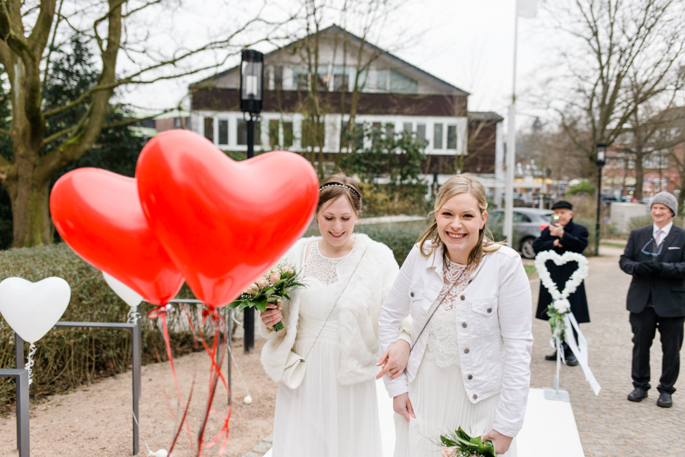 Hochzeit im Standesamt Wandsbek und Ohlendorffsche Villa in Volksdorf